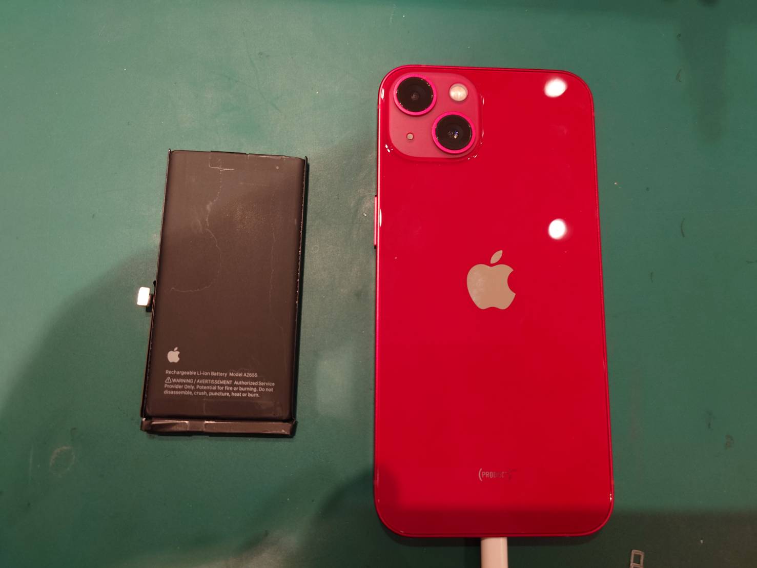 【港南よりご来店】iPhone13のバッテリー交換をご依頼いただきました！